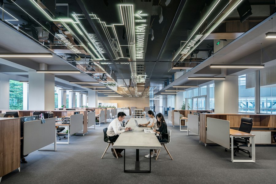 Suasana kantor
