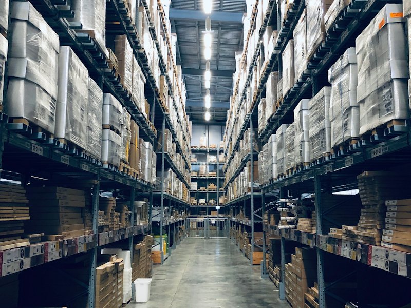 Unit bisnis logistik
